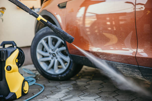 Why Choose Our Certified Pressure Washing Experts for Your Project Needs in Pinecrest, FL?