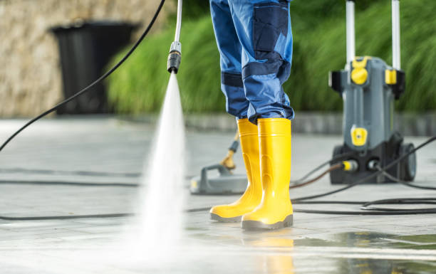 Garage Pressure Washing in Pinecrest, FL
