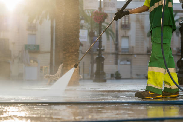 Garage Pressure Washing in Pinecrest, FL